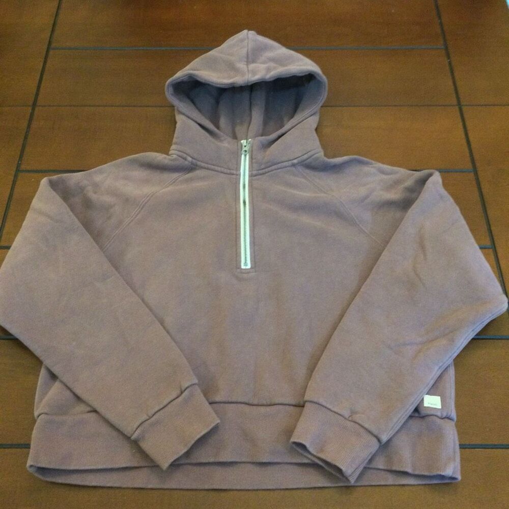 Vuori restore half zip mineral wash maroon large